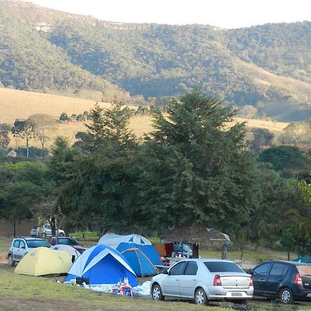 Camping Do Noel - Chales Hotel São Tomé das Letras Kültér fotó